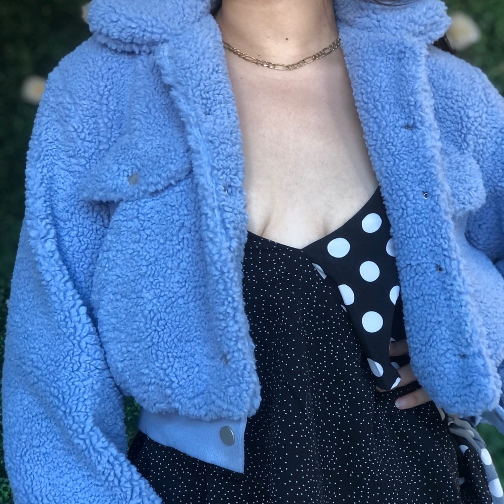 Periwinkle blue teddy jacket, soon to become your new go to closet stable all yr - Picture 4 of 4